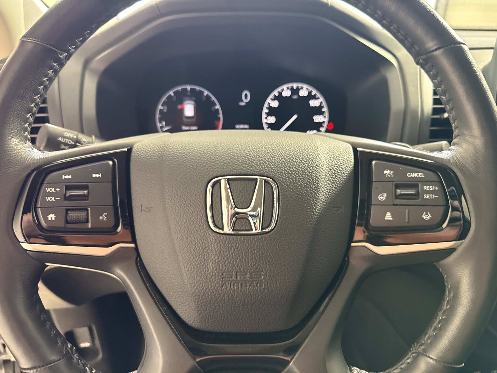 Used 2025 Honda Odyssey Elite image 27
