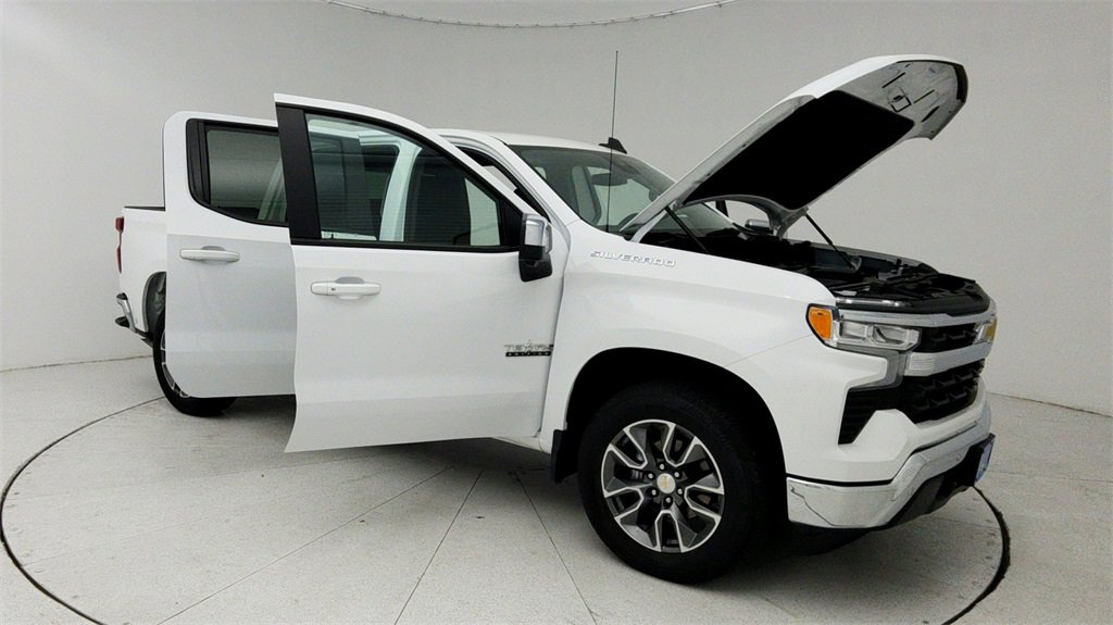 Certified 2025 Chevrolet Silverado 1500 LT w/ Safety Package image 13