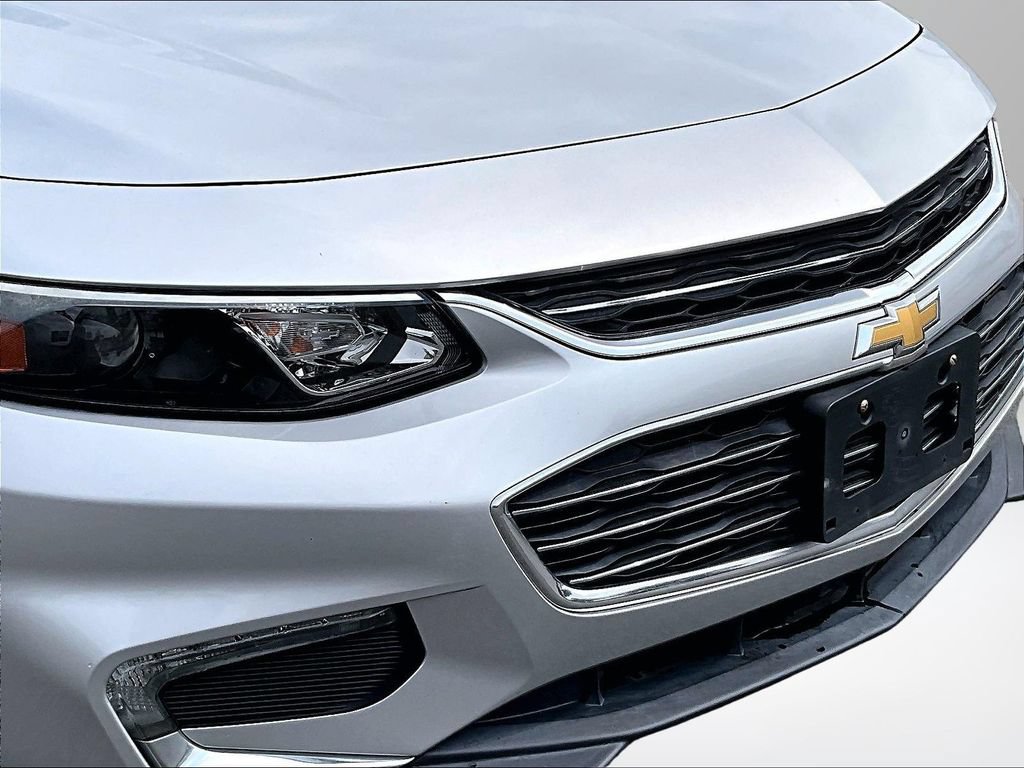 Used 2016 Chevrolet Malibu LT w/ Leather Package FWD image 29