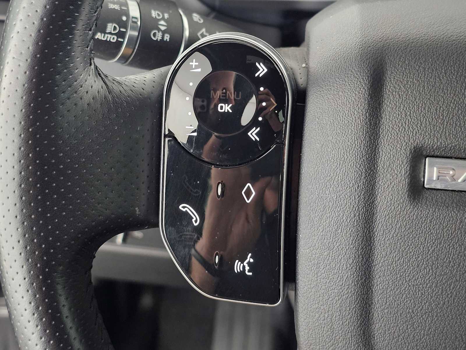 Certified 2020 Land Rover Range Rover Sport HSE image 23