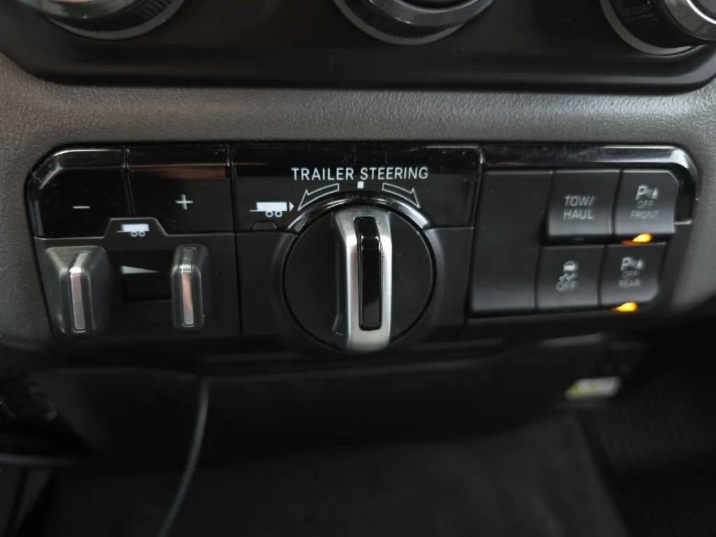 Used 2021 RAM 1500 Big Horn w/ Trailer Tow Group AWD/4WD image 34