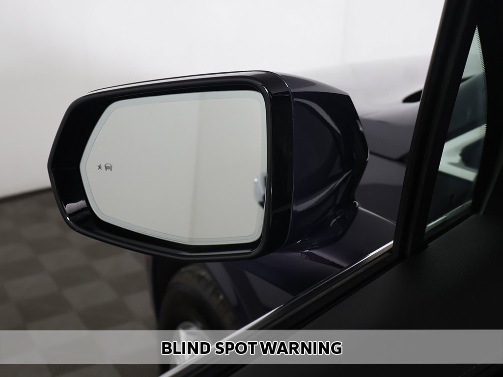 Used 2024 Cadillac XT6 Luxury w/ LPO, Floor Liner Package AWD/4WD image 5