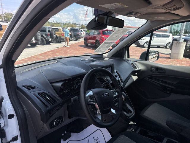 Used 2023 Ford Transit Connect XL FWD image 14
