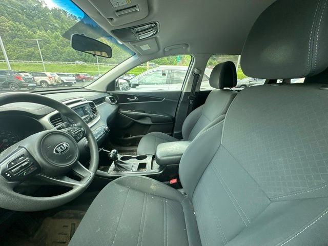 Used 2016 Kia Sorento FWD image 7