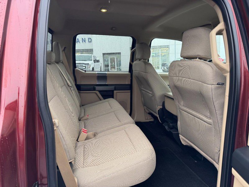 Used 2016 Ford F150 XLT w/ Equipment Group 302A Luxury image 9