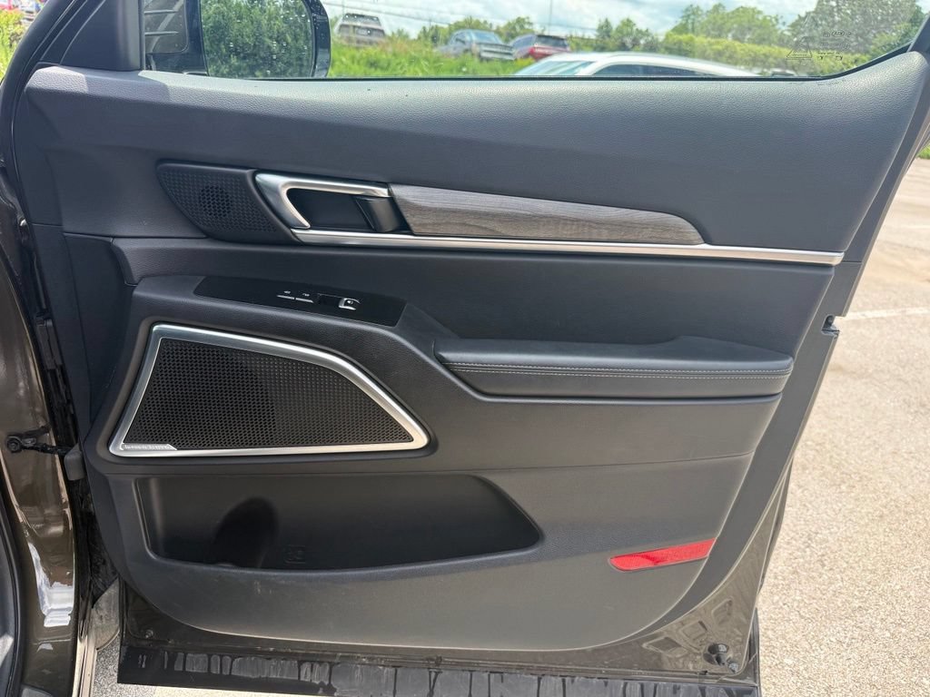 Used 2020 Kia Telluride SX w/ SX Prestige Package AWD/4WD image 14