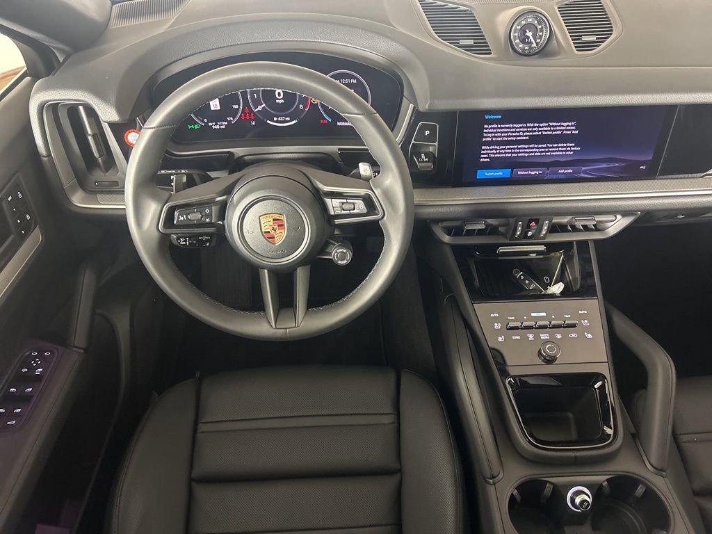 Certified 2026 Porsche Cayenne Coupe image 22
