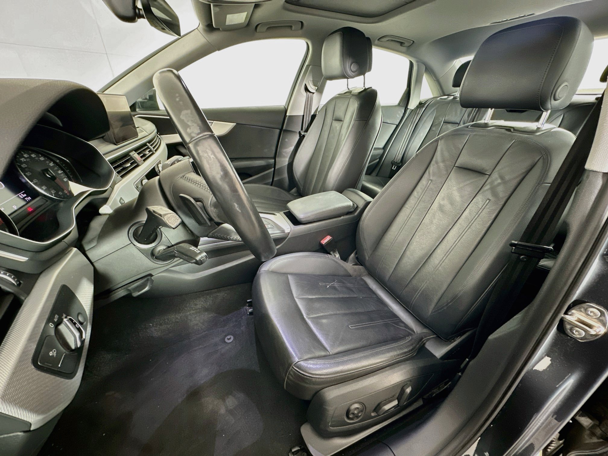 Used 2018 Audi A4 2.0T Ultra Premium w/ Convenience Package FWD image 13