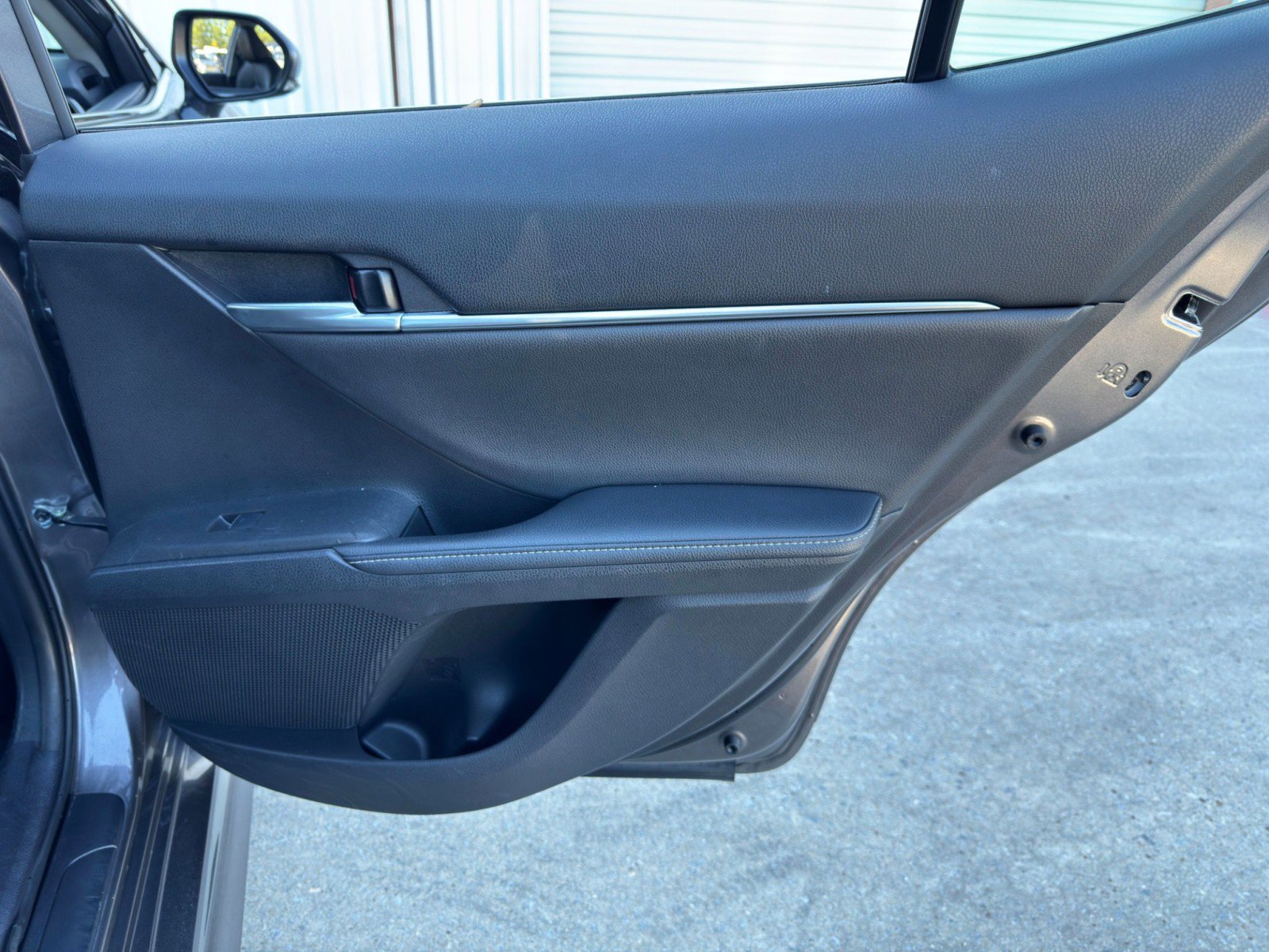 Used 2024 Toyota Camry XSE w/ Navigation Package image 42