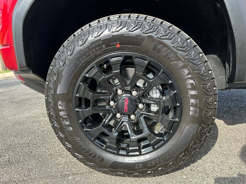 New 2026 GMC Canyon Elevation image 43