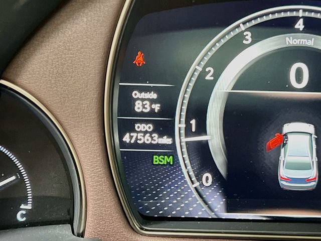 Used 2018 Lexus LS 500 w/ Accessory Package (Z2) RWD image 12