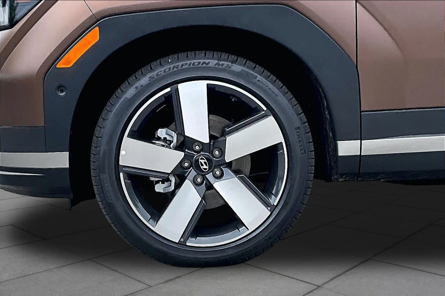 New 2026 Hyundai Santa Fe Limited AWD/4WD image 9