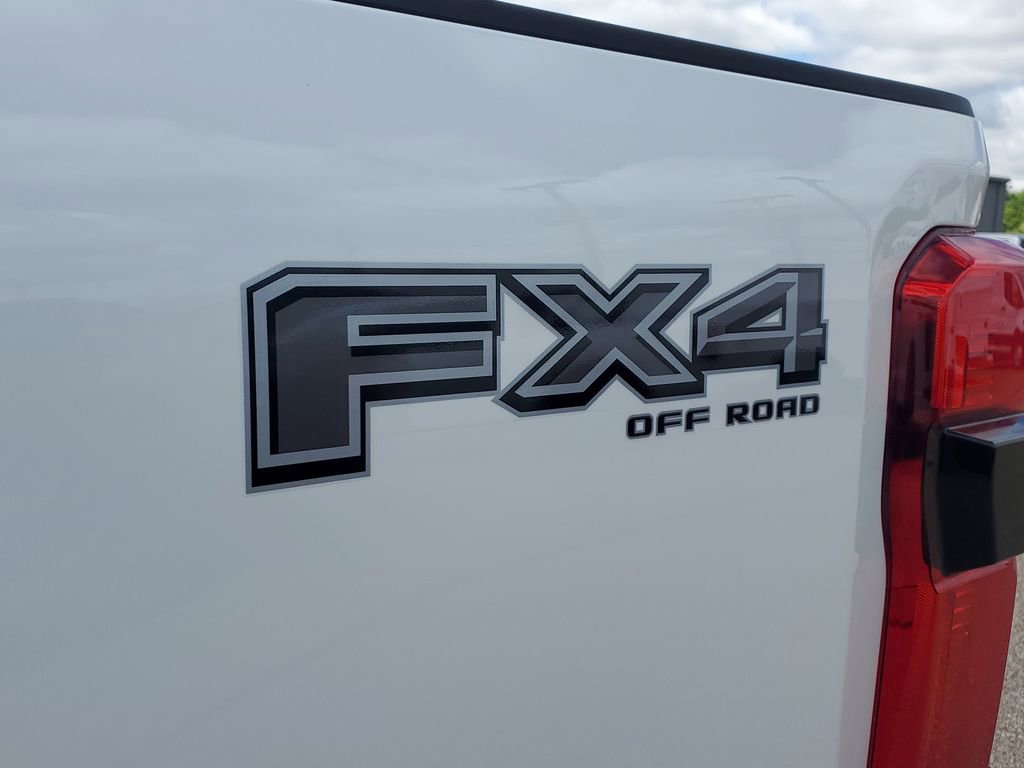 New 2025 Ford F350 Lariat w/ Lariat Ultimate Package image 8