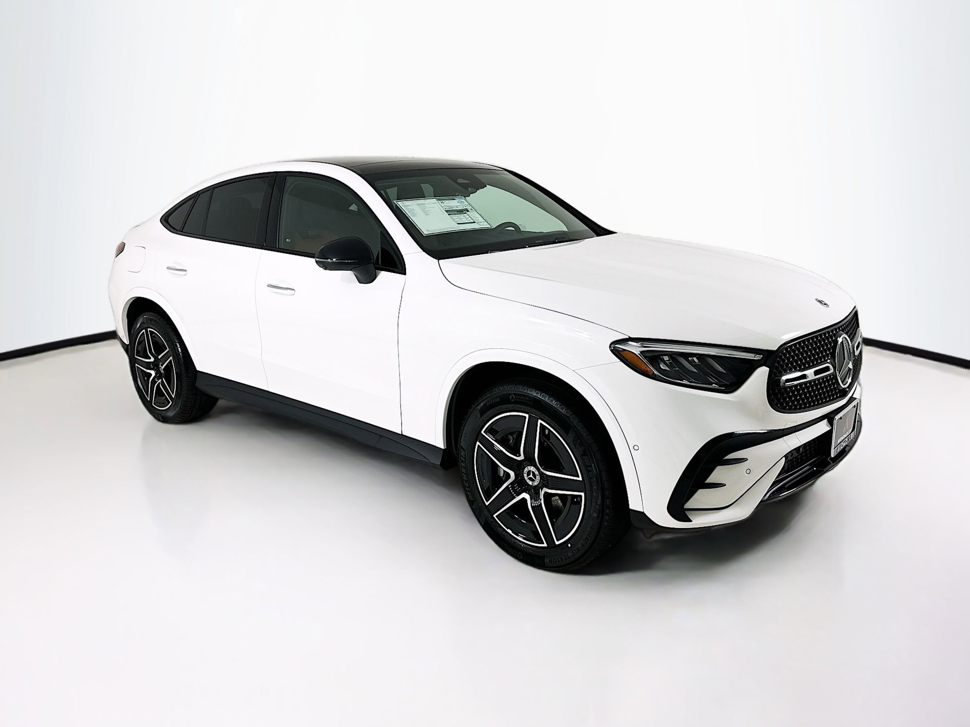 New 2026 Mercedes-Benz GLC 300 4MATIC image 1