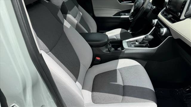 Certified 2019 Toyota RAV4 XLE w/ Convenience Package FWD image 19