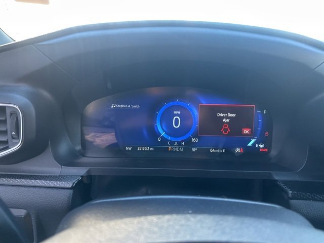 Used 2023 Ford Explorer ST image 21