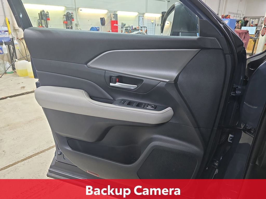 Certified 2024 Toyota Grand Highlander XLE image 31