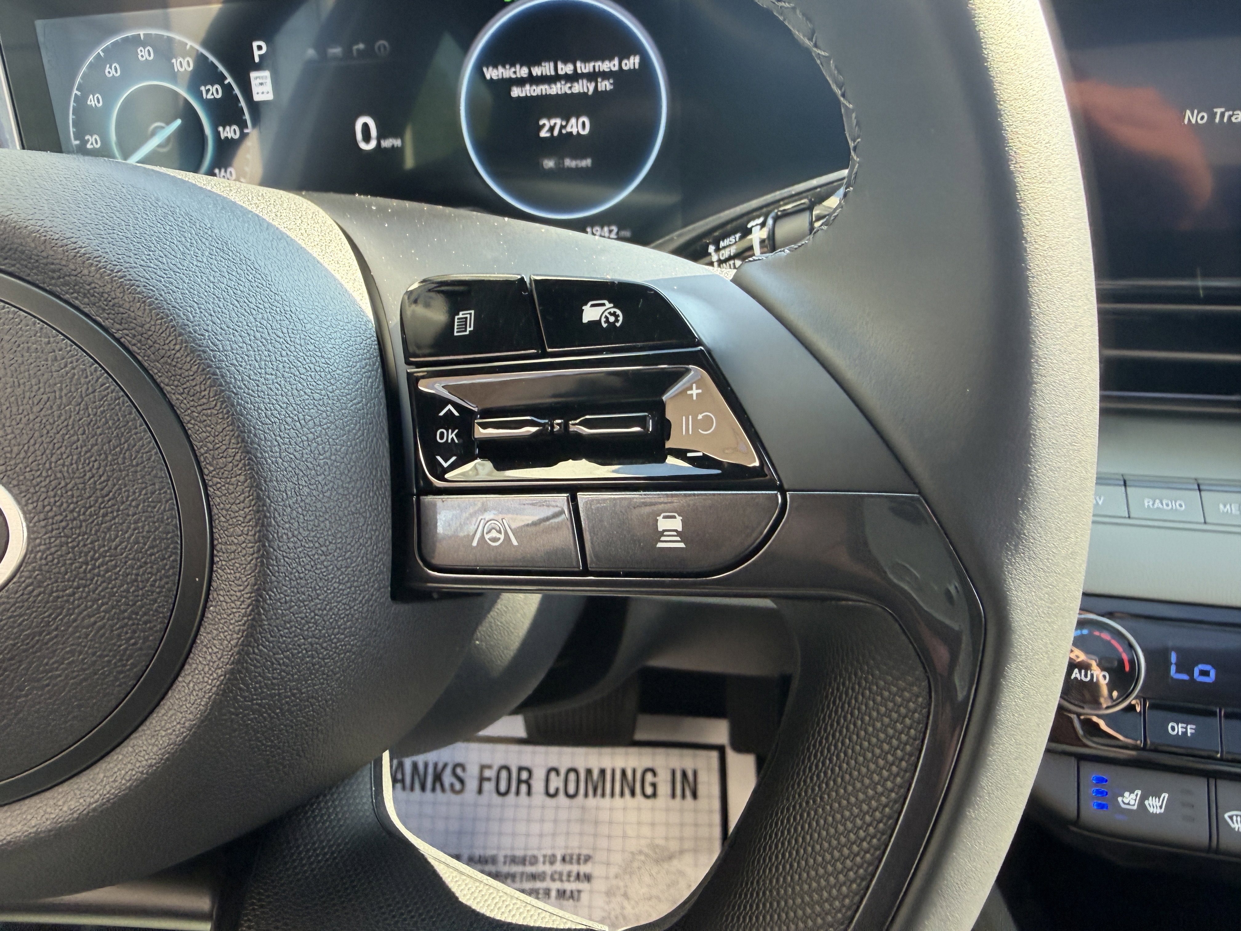 Certified 2025 Hyundai Elantra Limited image 30