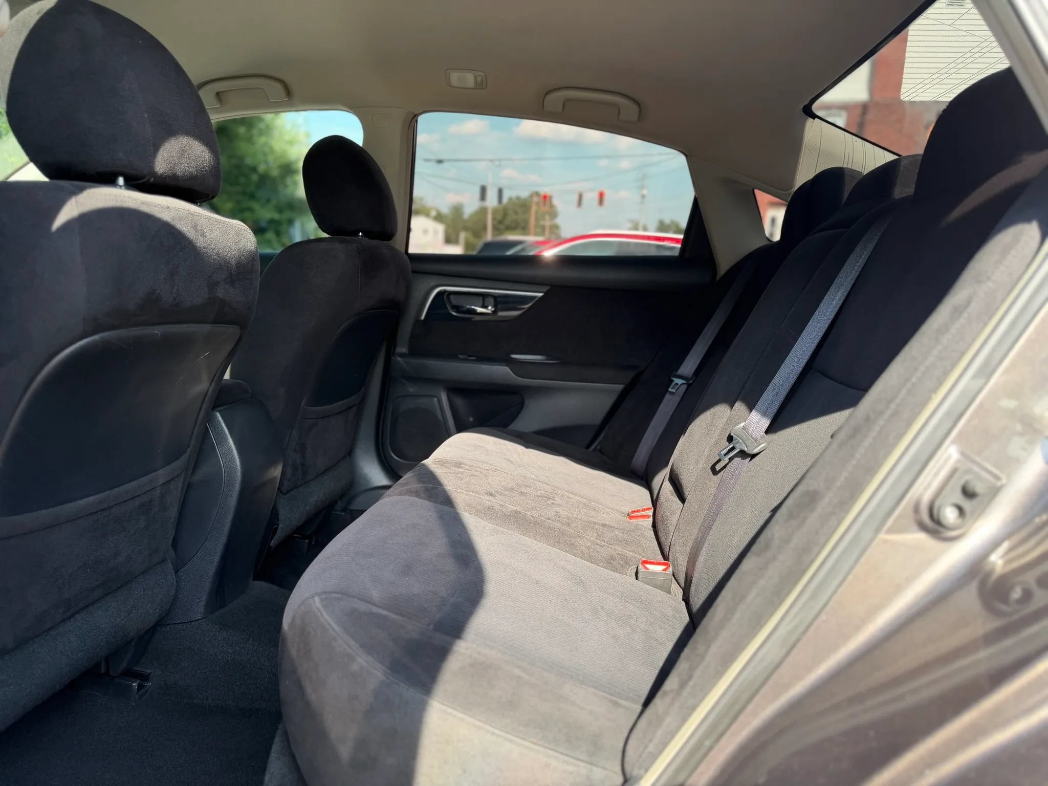 Used 2013 Nissan Altima 2.5 S FWD image 28