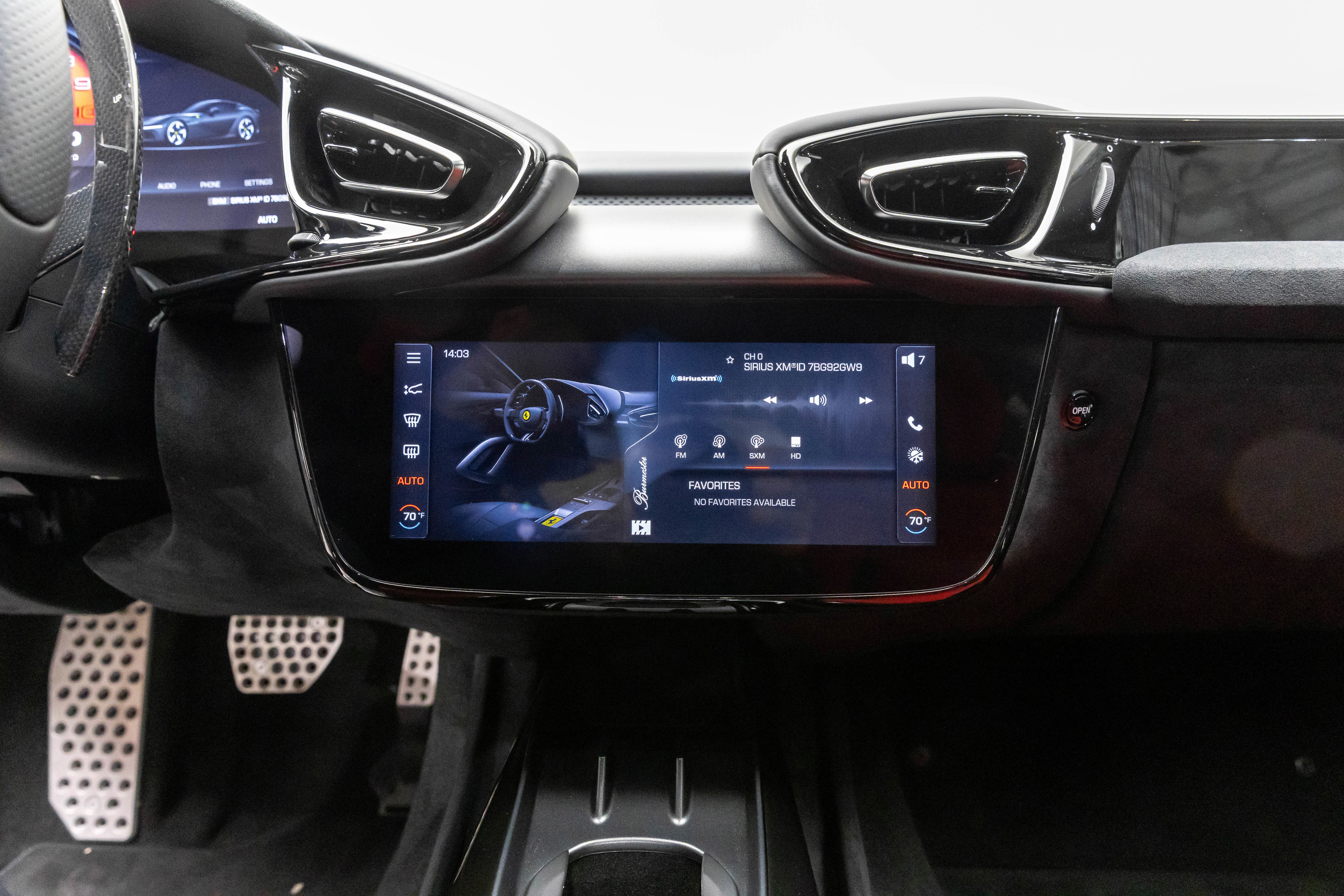 Used 2026 Ferrari 12Cilindri image 26