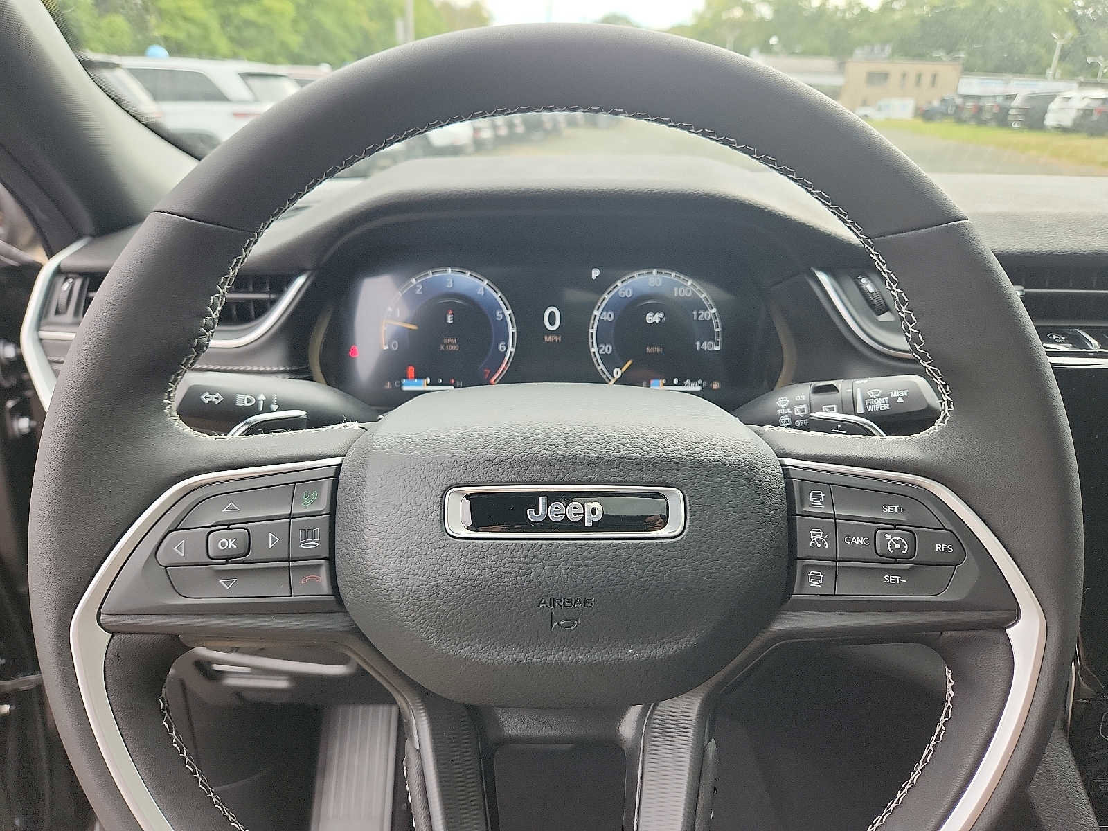 New 2025 Jeep Grand Cherokee Laredo image 15