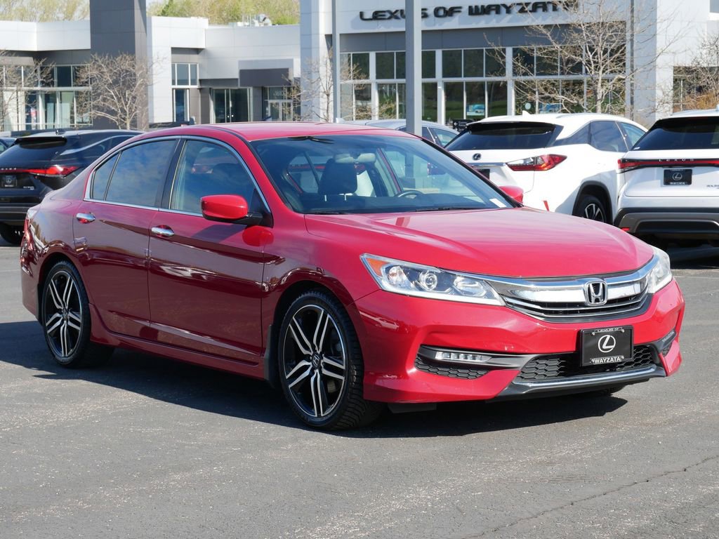 Used 2017 Honda Accord Sport image 1