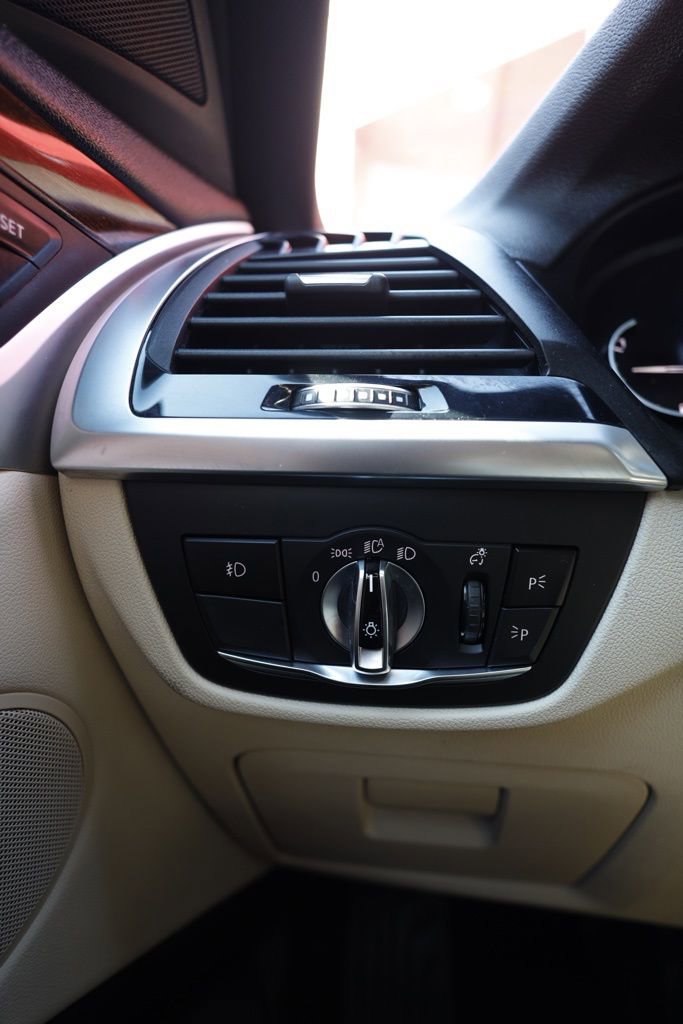 Used 2020 BMW X3 sDrive30i image 14