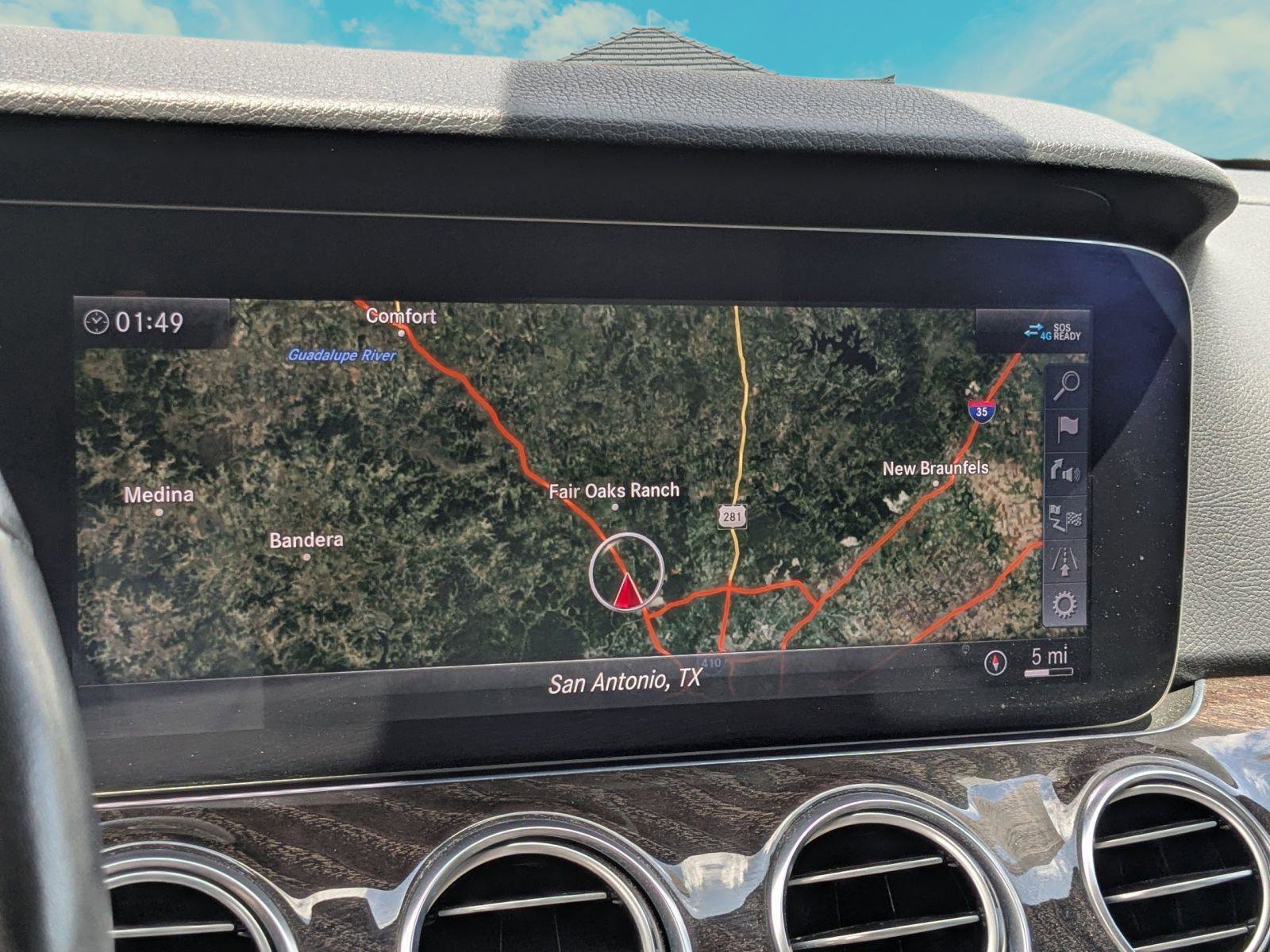 Used 2020 Mercedes-Benz E 450 4MATIC Sedan image 11