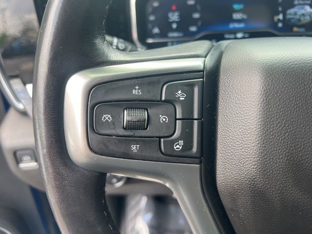 Used 2022 Chevrolet Silverado 1500 LT w/ Z71 Off-Road Package AWD/4WD image 8
