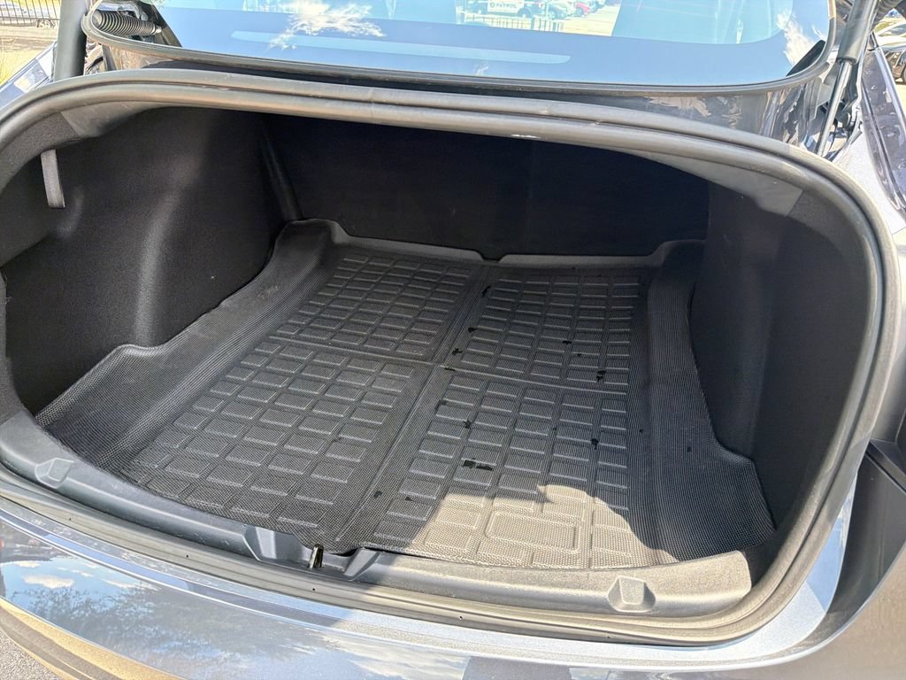 Used 2023 Tesla Model 3 Standard Range RWD image 40