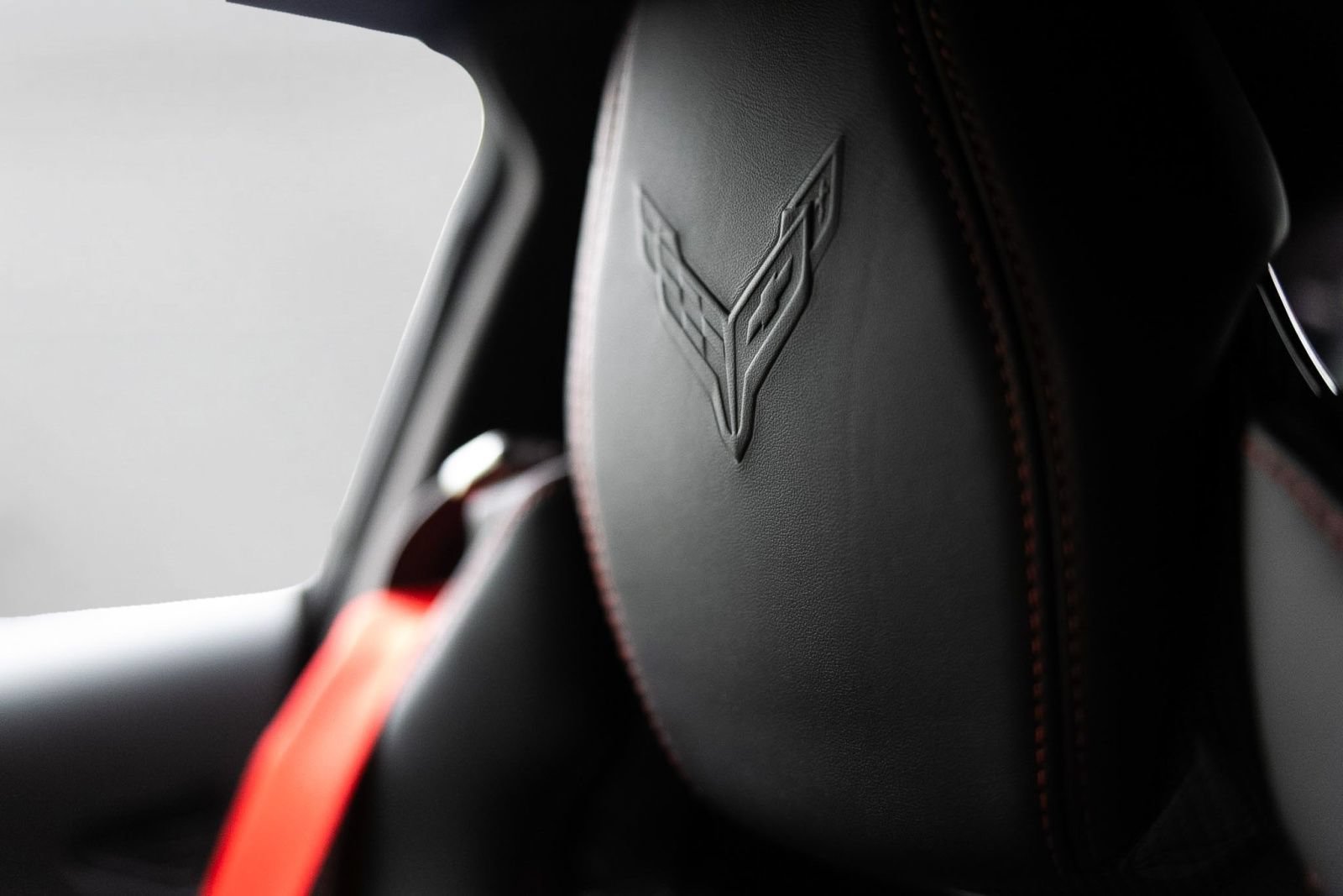 Used 2026 Chevrolet Corvette Z06 w/ Z07 Performance Package RWD image 16