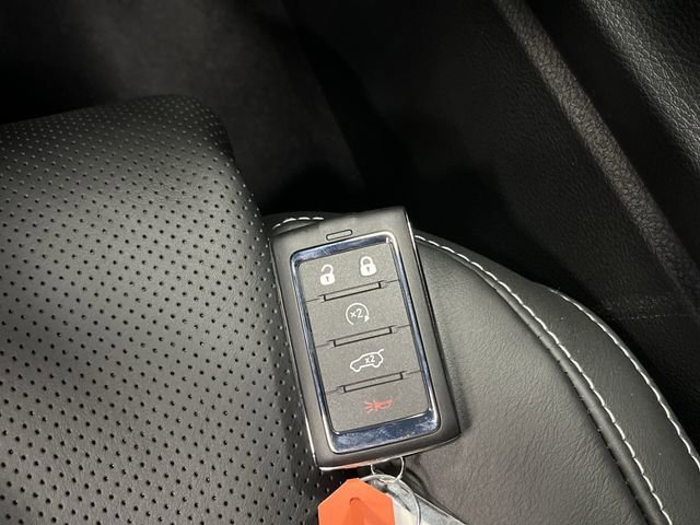 New 2025 Jeep Grand Cherokee L Overland w/ Advanced Protech Group III image 29