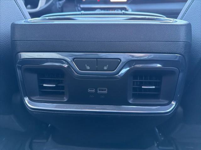 Used 2024 GMC Sierra 2500 Denali w/ Denali Reserve Package image 19