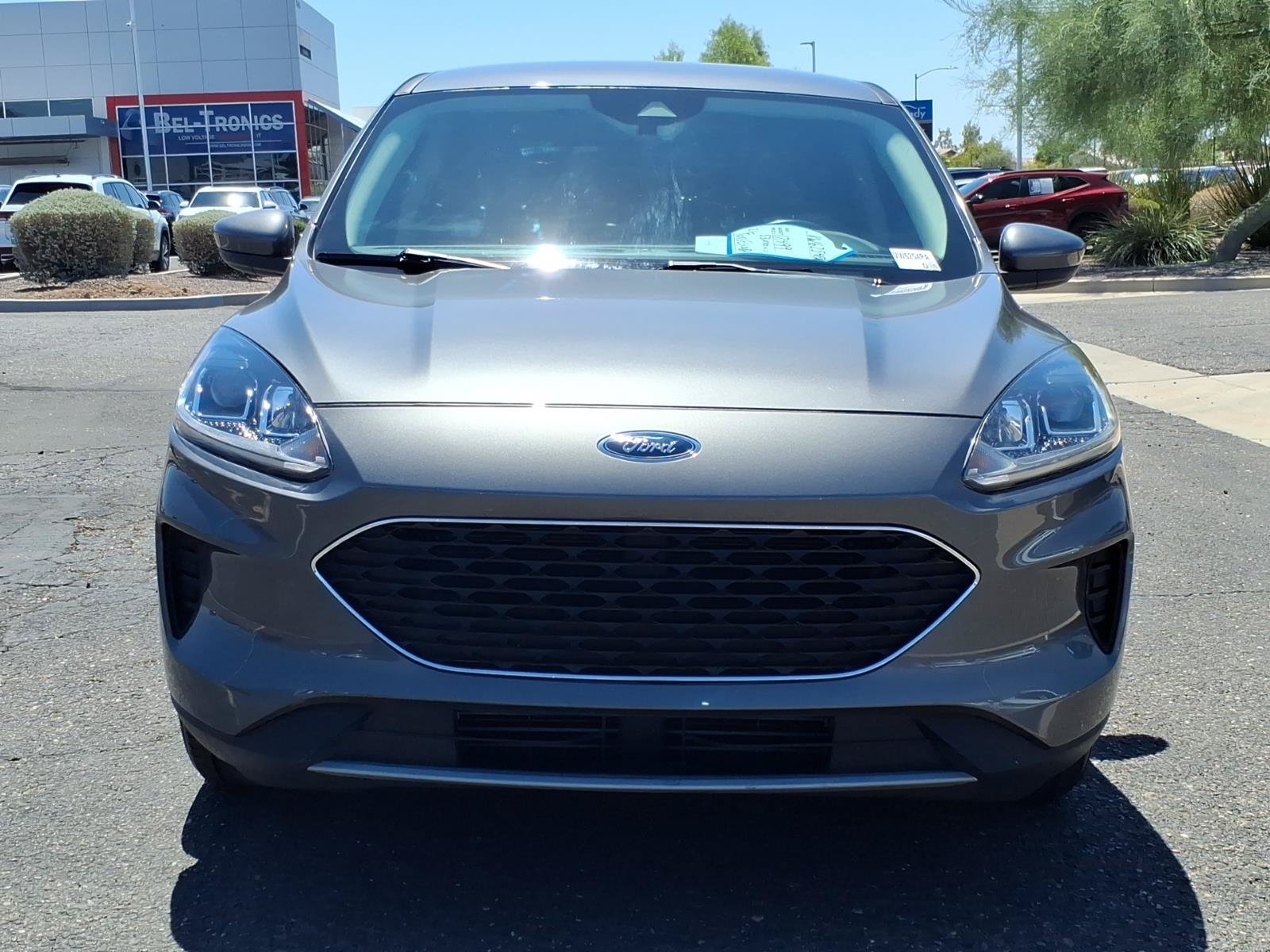 Used 2021 Ford Escape SE w/ Convenience Package FWD image 2