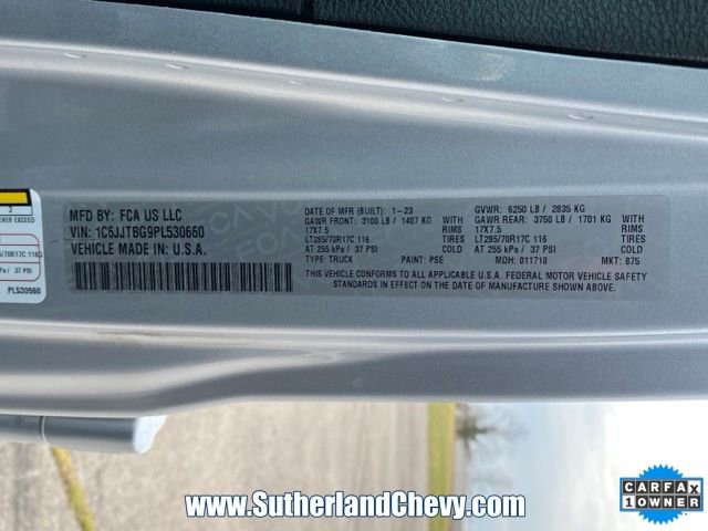 Used 2023 Jeep Gladiator Rubicon w/ Cold Weather Group image 38