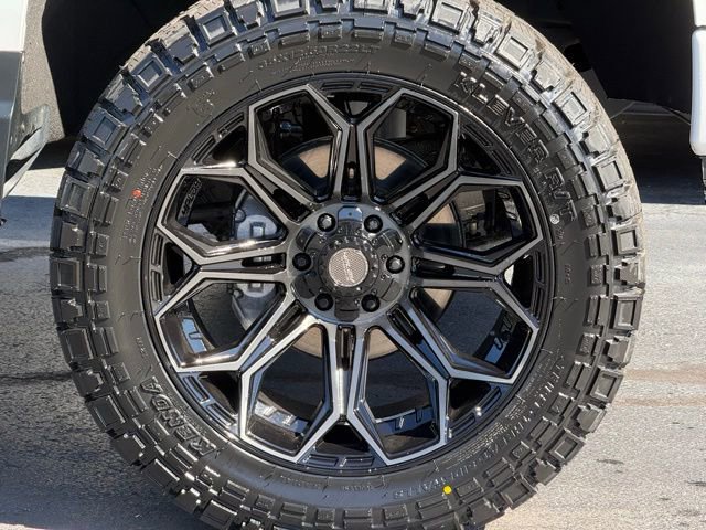 Used 2022 Chevrolet Silverado 1500 RST image 9