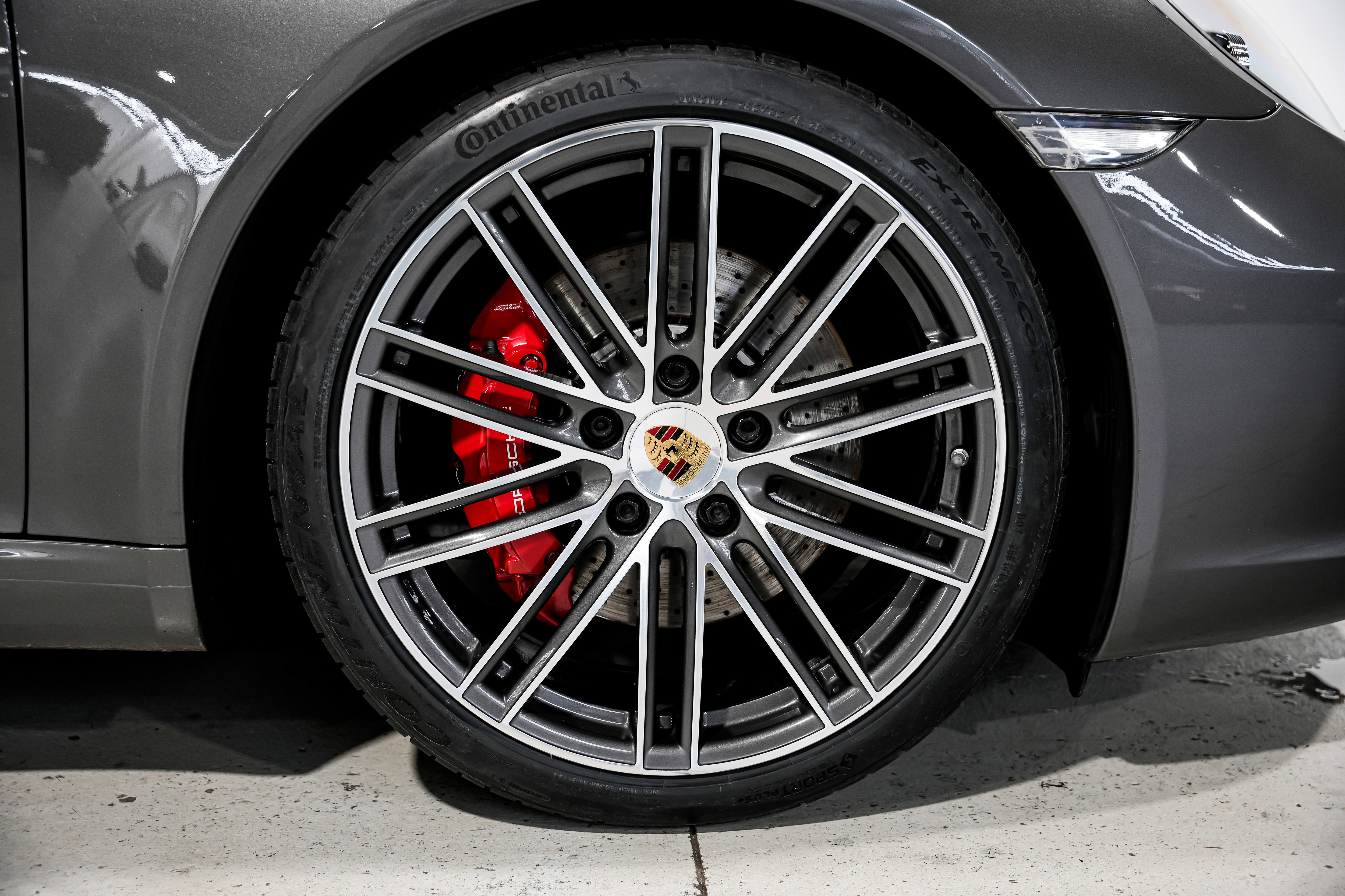 Used 2017 Porsche 911 Carrera S image 44