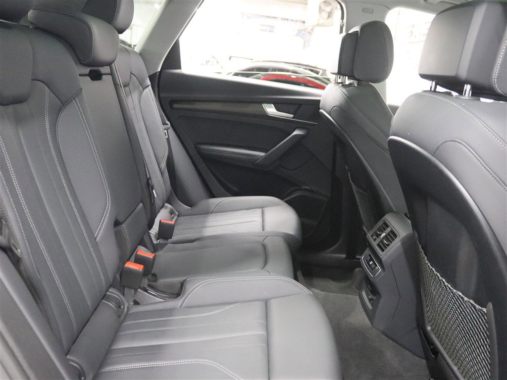 Used 2024 Audi Q5 2.0T Premium Plus image 17