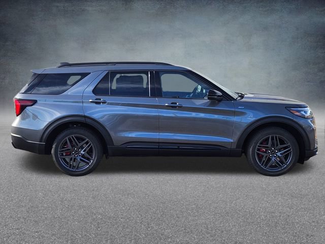 New 2026 Ford Explorer ST-Line w/ ST-Line Street Pack image 8
