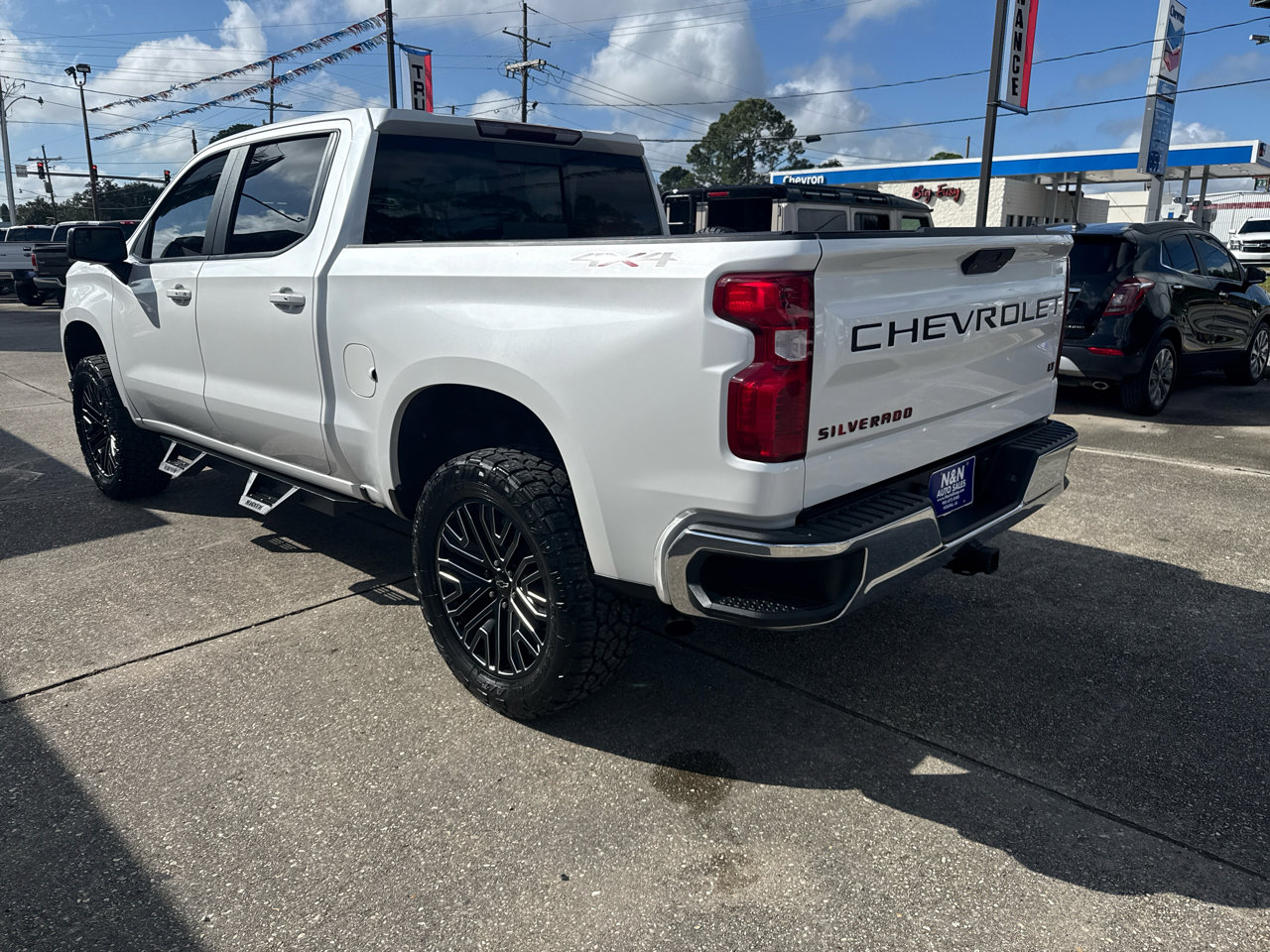 Used 2019 Chevrolet Silverado 1500 LT w/ Texas Edition image 6