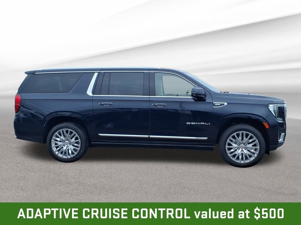 Certified 2023 GMC Yukon XL Denali w/ Denali Reserve Package AWD/4WD image 7