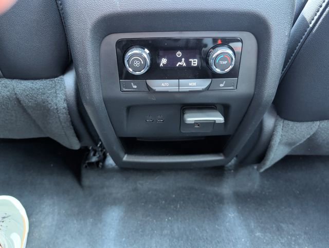 Used 2025 Chevrolet Traverse RS w/ LPO, Floor Liner Package image 26
