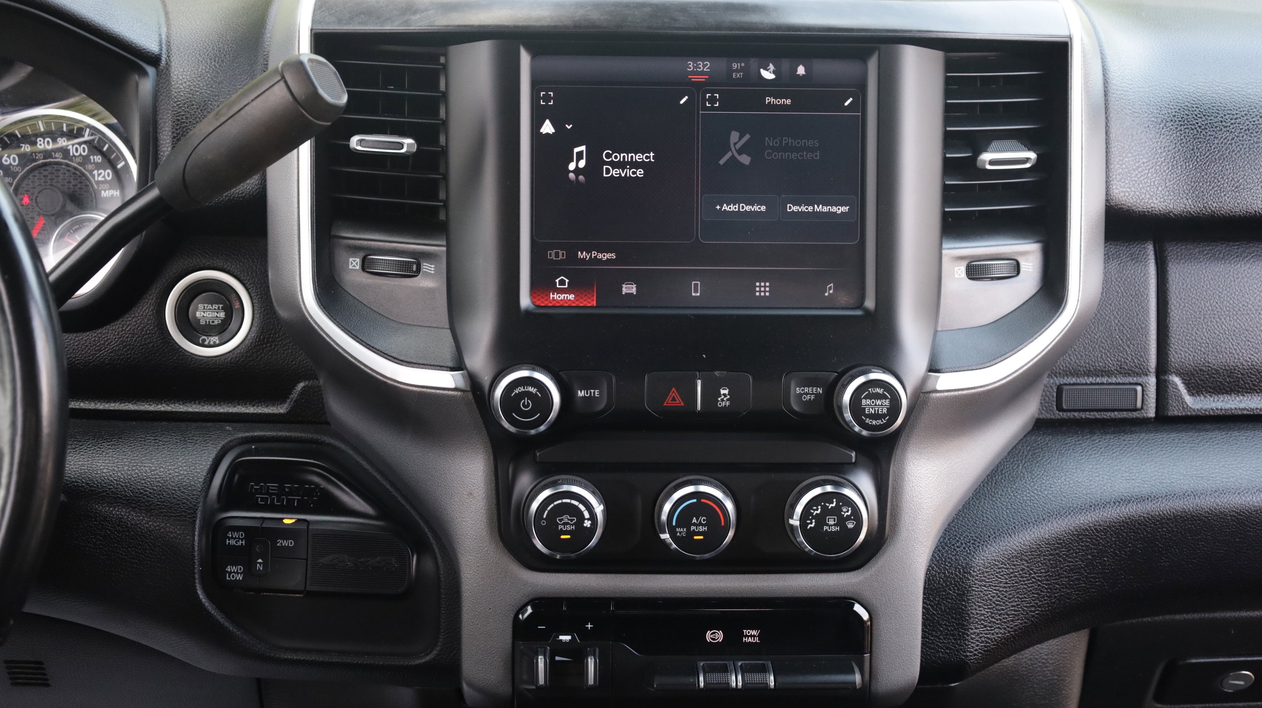 Used 2024 RAM 2500 Big Horn AWD/4WD image 6