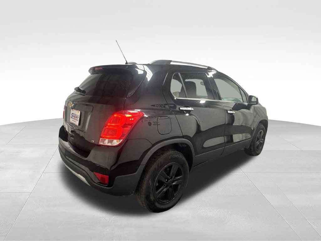Used 2019 Chevrolet Trax LT w/ LT Convenience Package AWD/4WD image 6