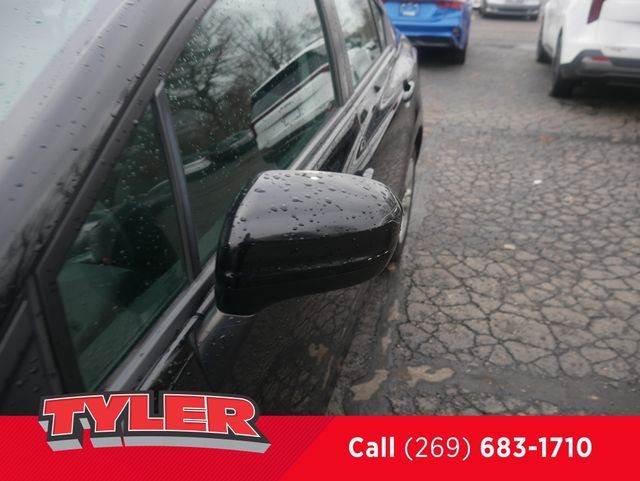 Used 2015 Honda Civic LX image 11