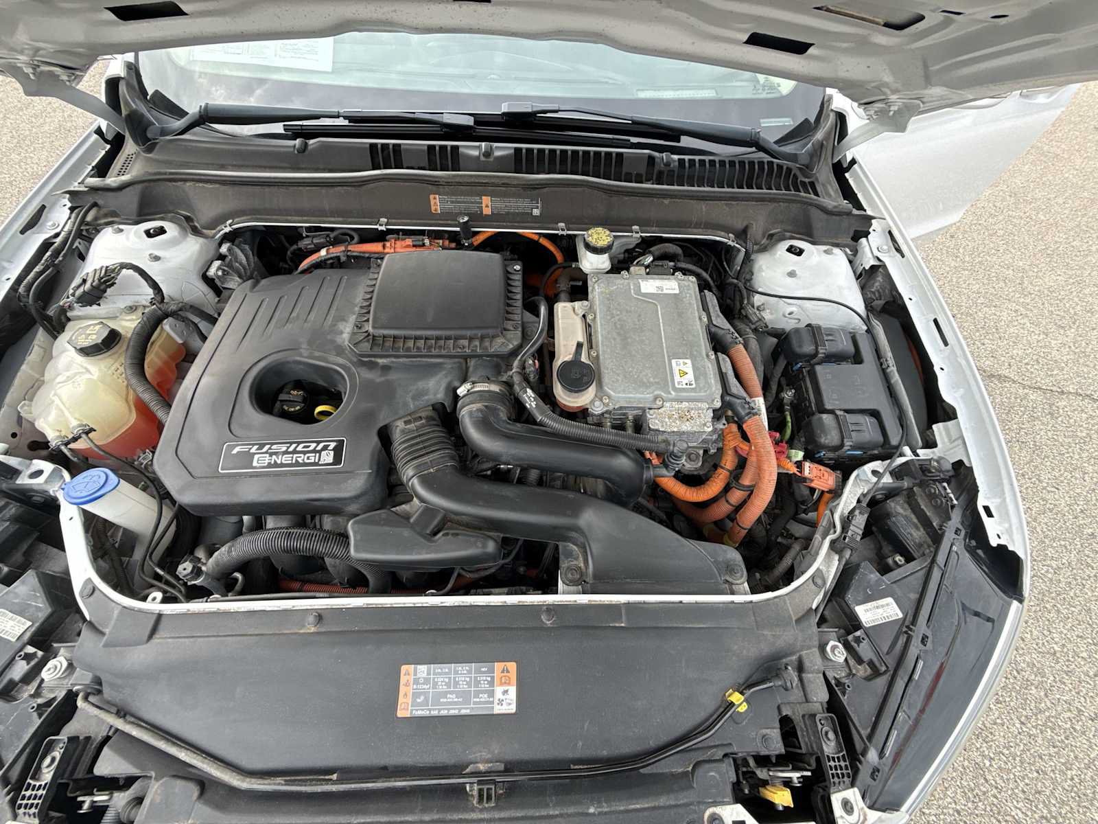 Used 2019 Ford Fusion Energi Titanium FWD image 28