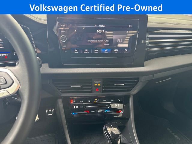 Certified 2025 Volkswagen Jetta Sport image 22