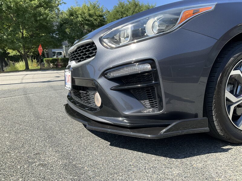 Used 2021 Kia Forte LXS FWD image 11