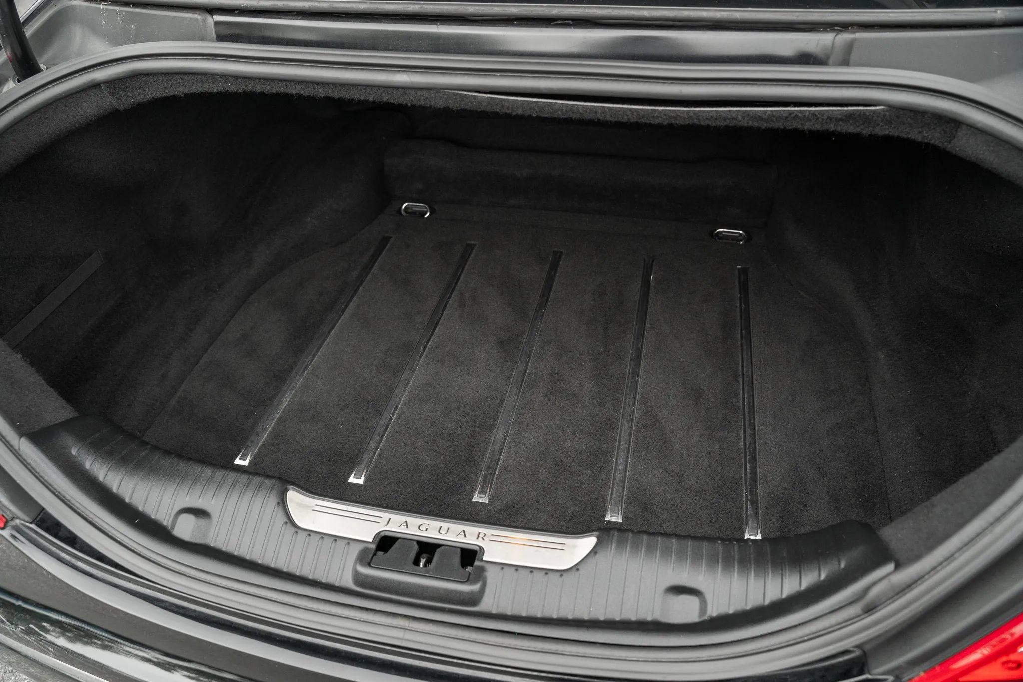 Used 2012 Jaguar XJ RWD image 10