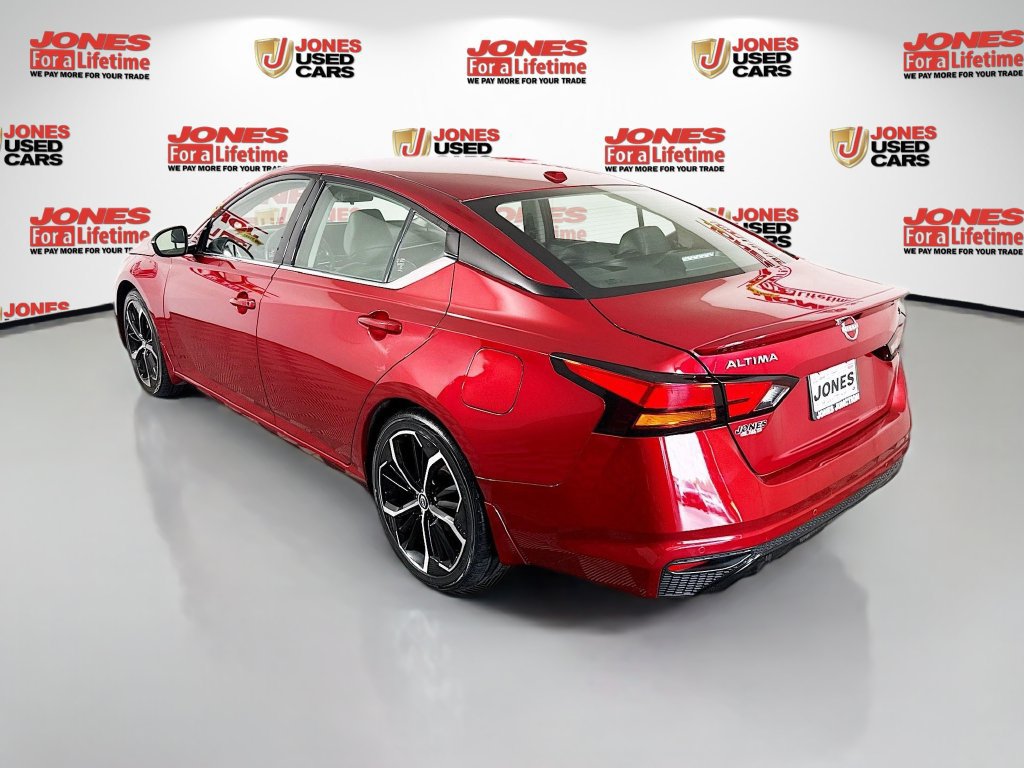Certified 2023 Nissan Altima 2.5 SR w/ SR Premium Package FWD image 2